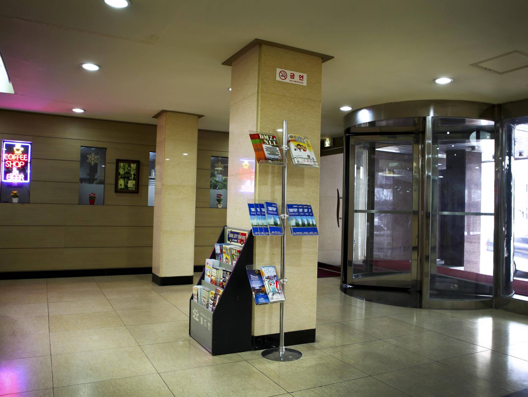 Namdaemun Palace Hotel Seoul Bagian luar foto