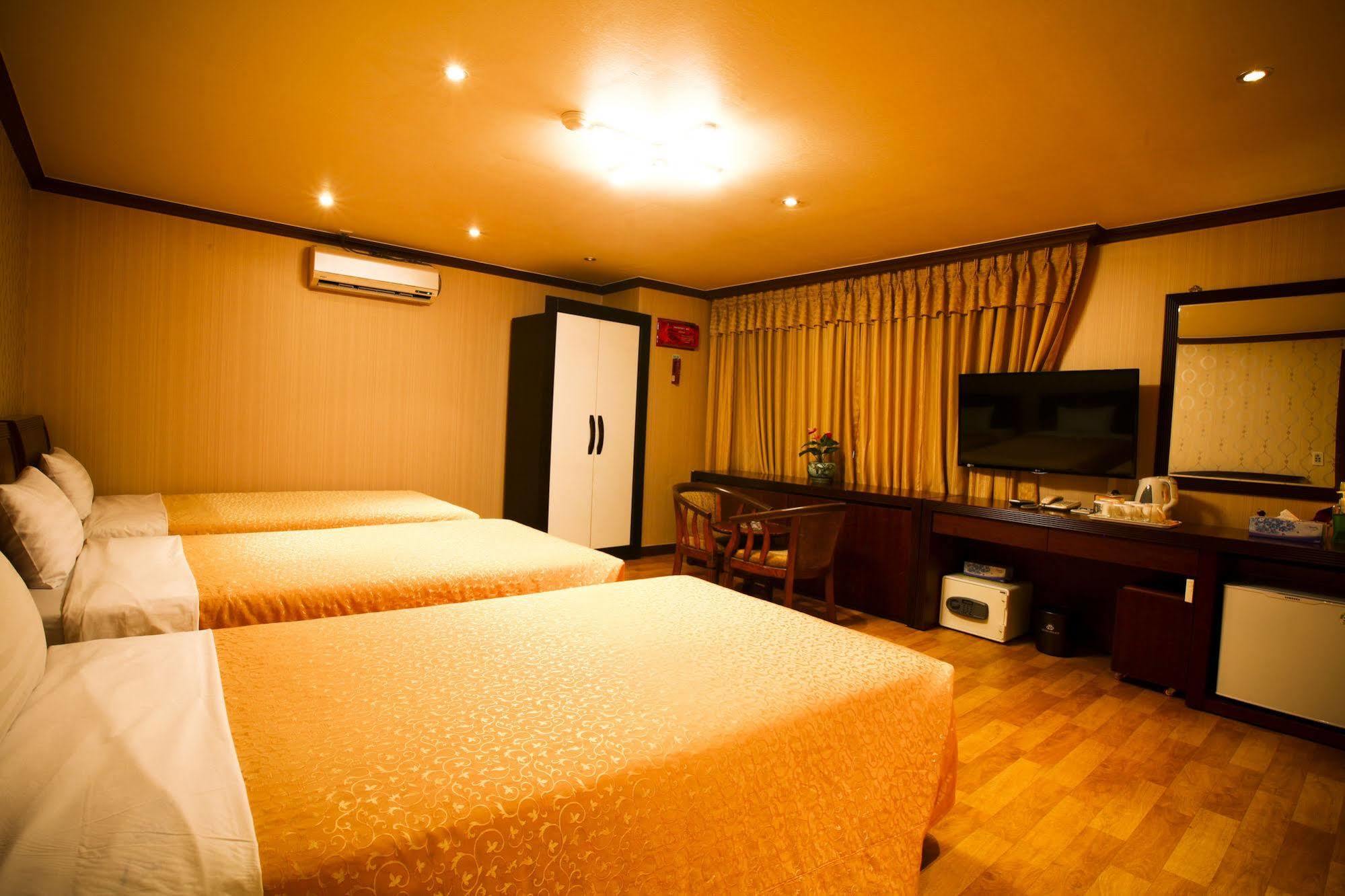 Namdaemun Palace Hotel Seoul Bagian luar foto